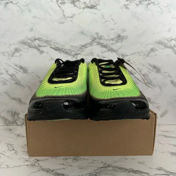 Nike Air Max DN Green Strike Black Athletic Running Shoes HV3521-700 Men Size 14 - Picture 4 of 8